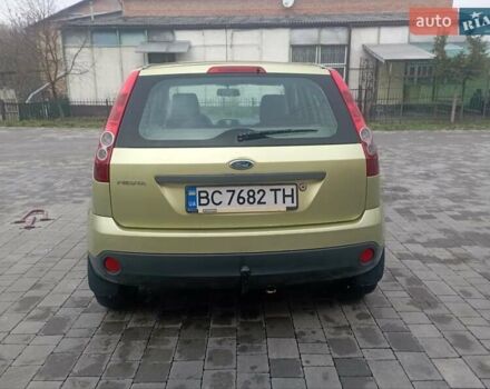 Зеленый Форд Фиеста, объемом двигателя 1.25 л и пробегом 268 тыс. км за 2899 $, фото 3 на Automoto.ua