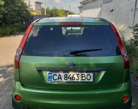 Зелений Форд Фієста, об'ємом двигуна 1.2 л та пробігом 300 тис. км за 2700 $, фото 3 на Automoto.ua