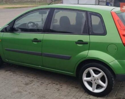 Зеленый Форд Фиеста, объемом двигателя 1.39 л и пробегом 163 тыс. км за 4300 $, фото 1 на Automoto.ua