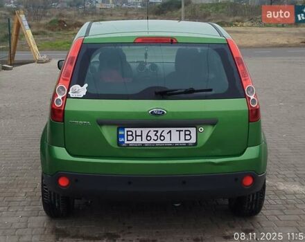 Зеленый Форд Фиеста, объемом двигателя 1.39 л и пробегом 163 тыс. км за 4300 $, фото 2 на Automoto.ua