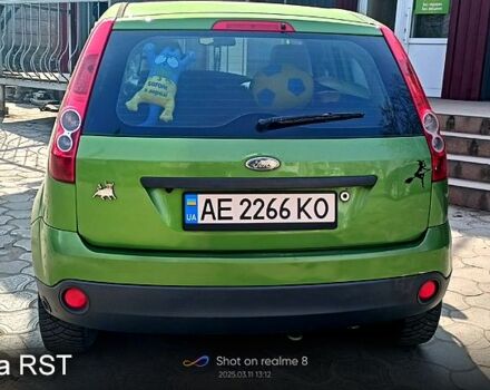 Зеленый Форд Фиеста, объемом двигателя 1.4 л и пробегом 209 тыс. км за 4500 $, фото 4 на Automoto.ua