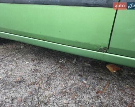 Зеленый Форд Фиеста, объемом двигателя 1.39 л и пробегом 182 тыс. км за 3000 $, фото 14 на Automoto.ua