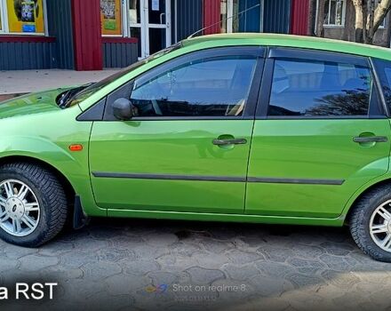 Зеленый Форд Фиеста, объемом двигателя 1.4 л и пробегом 209 тыс. км за 4500 $, фото 2 на Automoto.ua