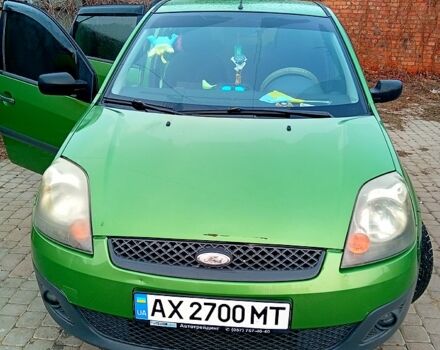 Зеленый Форд Фиеста, объемом двигателя 1.4 л и пробегом 199 тыс. км за 3200 $, фото 9 на Automoto.ua