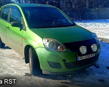 Зеленый Форд Фиеста, объемом двигателя 1.4 л и пробегом 209 тыс. км за 4500 $, фото 10 на Automoto.ua