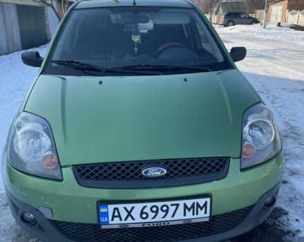 Зеленый Форд Фиеста, объемом двигателя 1.4 л и пробегом 168 тыс. км за 4200 $, фото 5 на Automoto.ua