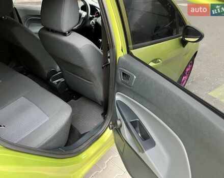 Зеленый Форд Фиеста, объемом двигателя 1.4 л и пробегом 110 тыс. км за 6450 $, фото 12 на Automoto.ua