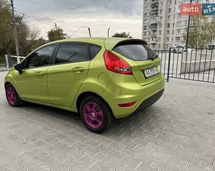 Зеленый Форд Фиеста, объемом двигателя 1.4 л и пробегом 110 тыс. км за 6450 $, фото 2 на Automoto.ua