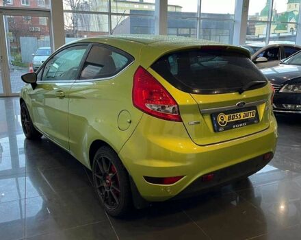 Зеленый Форд Фиеста, объемом двигателя 1.6 л и пробегом 141 тыс. км за 7000 $, фото 4 на Automoto.ua