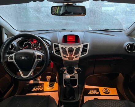 Зеленый Форд Фиеста, объемом двигателя 1.6 л и пробегом 141 тыс. км за 7000 $, фото 12 на Automoto.ua