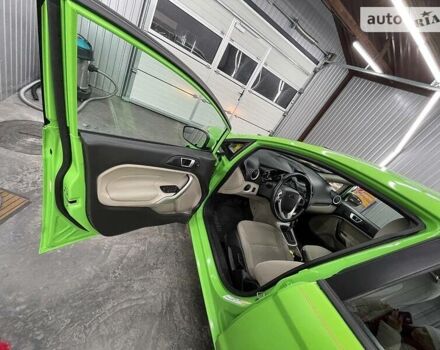 Зеленый Форд Фиеста, объемом двигателя 1.6 л и пробегом 90 тыс. км за 7300 $, фото 12 на Automoto.ua