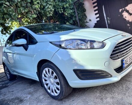 Зелений Форд Фієста, об'ємом двигуна 1 л та пробігом 150 тис. км за 8000 $, фото 1 на Automoto.ua