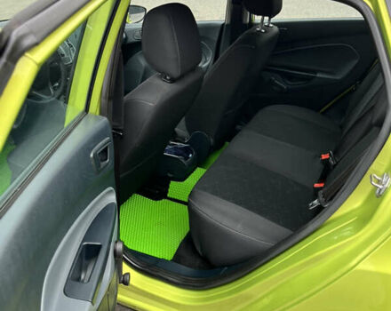 Зелений Форд Фієста, об'ємом двигуна 1.24 л та пробігом 129 тис. км за 5500 $, фото 10 на Automoto.ua