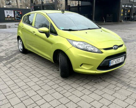 Зелений Форд Фієста, об'ємом двигуна 1.24 л та пробігом 129 тис. км за 5500 $, фото 2 на Automoto.ua