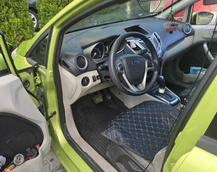 Зеленый Форд Фиеста, объемом двигателя 1.6 л и пробегом 107 тыс. км за 7000 $, фото 1 на Automoto.ua