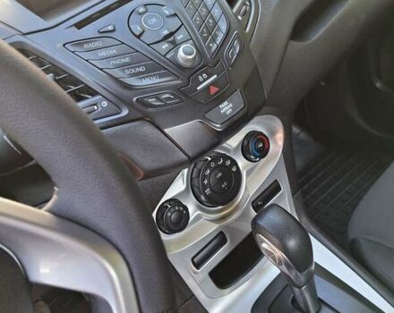 Зеленый Форд Фиеста, объемом двигателя 1.6 л и пробегом 105 тыс. км за 6700 $, фото 10 на Automoto.ua