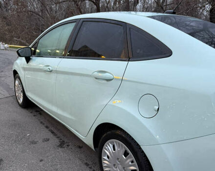 Зеленый Форд Фиеста, объемом двигателя 1.6 л и пробегом 115 тыс. км за 10800 $, фото 5 на Automoto.ua