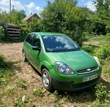 Зелений Форд Фієста, об'ємом двигуна 1.25 л та пробігом 183 тис. км за 2800 $, фото 1 на Automoto.ua