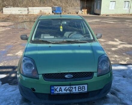 Зеленый Форд Фиеста, объемом двигателя 1.4 л и пробегом 303 тыс. км за 2900 $, фото 1 на Automoto.ua