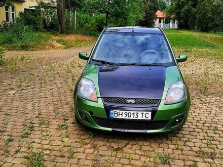 Зелений Форд Фієста, об'ємом двигуна 1.4 л та пробігом 210 тис. км за 4600 $, фото 1 на Automoto.ua