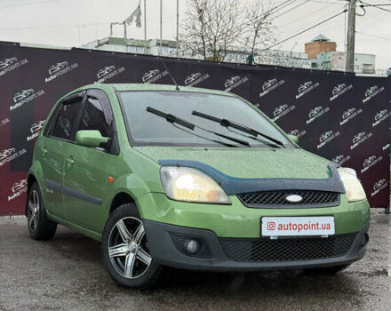 Зеленый Форд Фиеста, объемом двигателя 1.39 л и пробегом 125 тыс. км за 4700 $, фото 1 на Automoto.ua