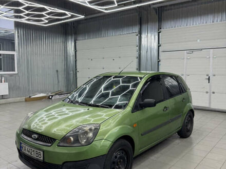 Зелений Форд Фієста, об'ємом двигуна 1.4 л та пробігом 300 тис. км за 2550 $, фото 1 на Automoto.ua