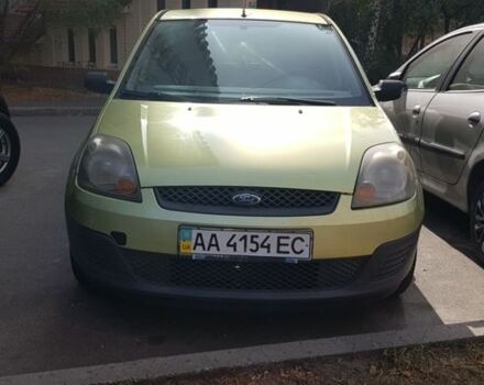 Зеленый Форд Фиеста, объемом двигателя 1.4 л и пробегом 160 тыс. км за 4800 $, фото 1 на Automoto.ua