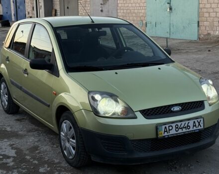 Зеленый Форд Фиеста, объемом двигателя 1.4 л и пробегом 142 тыс. км за 4200 $, фото 1 на Automoto.ua