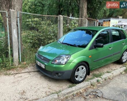 Зелений Форд Фієста, об'ємом двигуна 1.4 л та пробігом 155 тис. км за 3350 $, фото 1 на Automoto.ua
