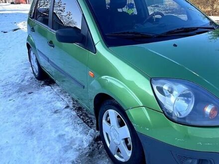 Форд Фиеста 2008 в Богодухове на Automoto.ua Зеленый Форд Фиеста, объемом двигателя 1.4 л и пробегом 162 тыс. км за 4000 $, фото 1 на Automoto.ua