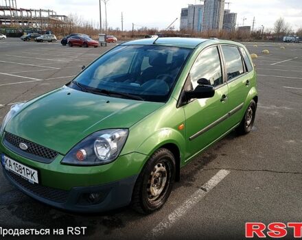 Зеленый Форд Фиеста, объемом двигателя 1.4 л и пробегом 222 тыс. км за 4600 $, фото 1 на Automoto.ua