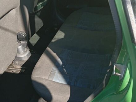 Форд Фієста 2008 у Пятихатках на Automoto.ua Зелений Форд Фієста, об'ємом двигуна 1.3 л та пробігом 175 тис. км за 4100 $, фото 1 на Automoto.ua