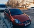 Оранжевый Форд Фиеста, объемом двигателя 1.4 л и пробегом 229 тыс. км за 3900 $, фото 1 на Automoto.ua
