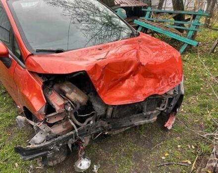 Помаранчевий Форд Фієста, об'ємом двигуна 1.4 л та пробігом 84 тис. км за 3200 $, фото 6 на Automoto.ua