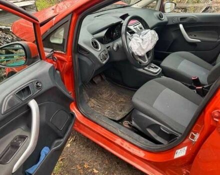 Помаранчевий Форд Фієста, об'ємом двигуна 1.4 л та пробігом 84 тис. км за 3200 $, фото 3 на Automoto.ua