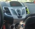 Помаранчевий Форд Фієста, об'ємом двигуна 1.4 л та пробігом 82 тис. км за 7600 $, фото 8 на Automoto.ua