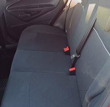 Форд Фиеста 2011 в Киеве на Automoto.ua Оранжевый Форд Фиеста, объемом двигателя 1.4 л и пробегом 131 тыс. км за 8500 $, фото 16 на Automoto.ua