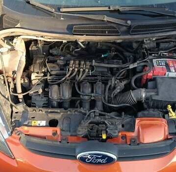 Форд Фиеста 2011 в Киеве на Automoto.ua Оранжевый Форд Фиеста, объемом двигателя 1.4 л и пробегом 131 тыс. км за 8500 $, фото 9 на Automoto.ua