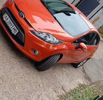 Форд Фиеста 2011 в Киеве на Automoto.ua Оранжевый Форд Фиеста, объемом двигателя 1.4 л и пробегом 131 тыс. км за 8500 $, фото 2 на Automoto.ua