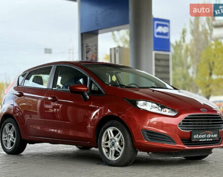 Оранжевый Форд Фиеста, объемом двигателя 1.6 л и пробегом 188 тыс. км за 8999 $, фото 2 на Automoto.ua