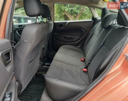 Форд Фиеста 2017 в Ивано-Франковске на Automoto.ua Оранжевый Форд Фиеста, объемом двигателя 1.6 л и пробегом 124 тыс. км за 8500 $, фото 2 на Automoto.ua