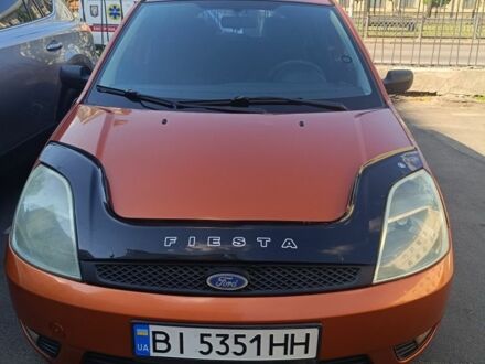 Помаранчевий Форд Фієста, об'ємом двигуна 1.3 л та пробігом 318 тис. км за 3500 $, фото 1 на Automoto.ua