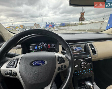 Форд Флекс 2013 в Белой Церкве на Automoto.ua Белый Форд Флекс, объемом двигателя 3.5 л и пробегом 214 тыс. км за 12999 $, фото 16 на Automoto.ua