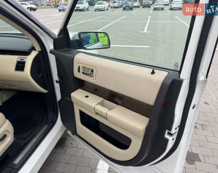 Форд Флекс 2013 в Белой Церкве на Automoto.ua Белый Форд Флекс, объемом двигателя 3.5 л и пробегом 214 тыс. км за 12999 $, фото 19 на Automoto.ua