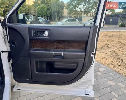 Белый Форд Флекс, объемом двигателя 3.5 л и пробегом 187 тыс. км за 12800 $, фото 46 на Automoto.ua