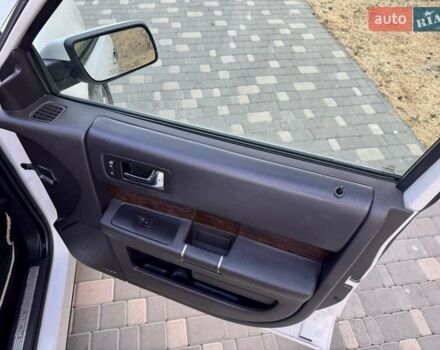 Белый Форд Флекс, объемом двигателя 3.5 л и пробегом 187 тыс. км за 12800 $, фото 45 на Automoto.ua