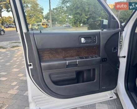 Белый Форд Флекс, объемом двигателя 3.5 л и пробегом 187 тыс. км за 12800 $, фото 30 на Automoto.ua