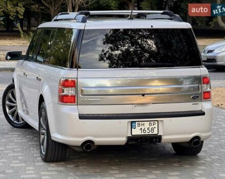 Белый Форд Флекс, объемом двигателя 3.5 л и пробегом 187 тыс. км за 12800 $, фото 20 на Automoto.ua