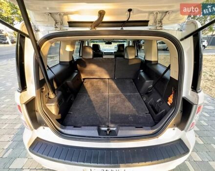 Белый Форд Флекс, объемом двигателя 3.5 л и пробегом 187 тыс. км за 12800 $, фото 78 на Automoto.ua