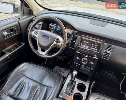 Белый Форд Флекс, объемом двигателя 3.5 л и пробегом 187 тыс. км за 12800 $, фото 72 на Automoto.ua